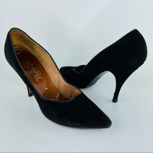 Vintage Rhythm Step Black Velvet Pumps -Size 6.5 - Picture 2 of 10
